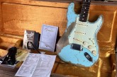 Fender 2011 Ediao Limitada Masterbuilt Jason Smith Ultimate Relic Daphne Blue-4.jpg